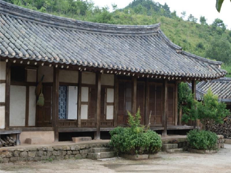 Jeongjaejongtaek Hanok Guesthouse Andong Eksteriør bilde